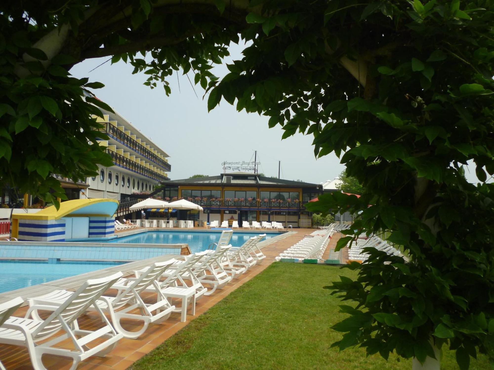 Hotel Marina Uno لينانو سابيادورو المظهر الخارجي الصورة